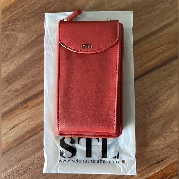 Selena The Label crossbody bag red phone pocket money/change credit card pocket - Picture 8 of 16